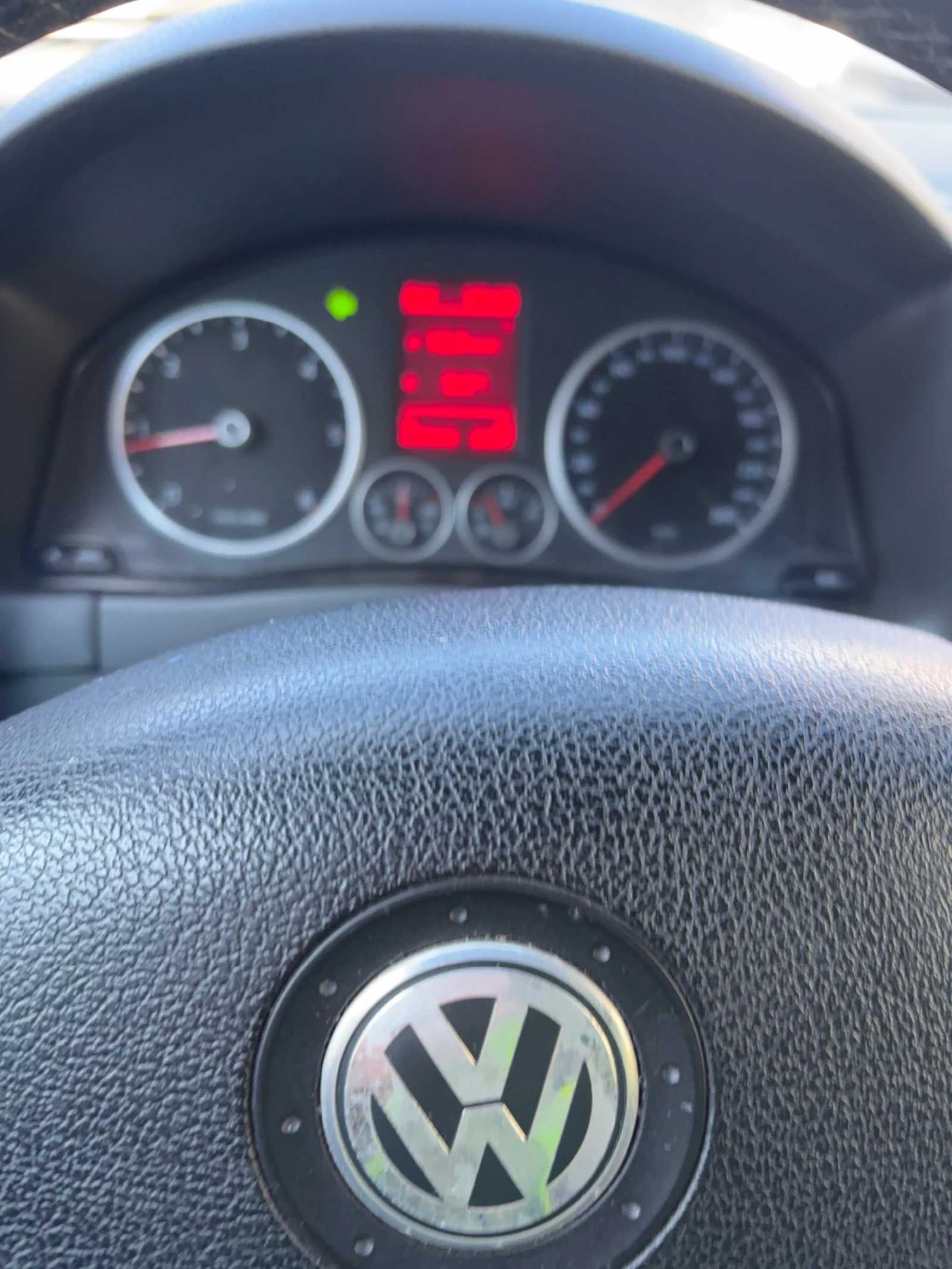 VW Tiguan  - изображение 9