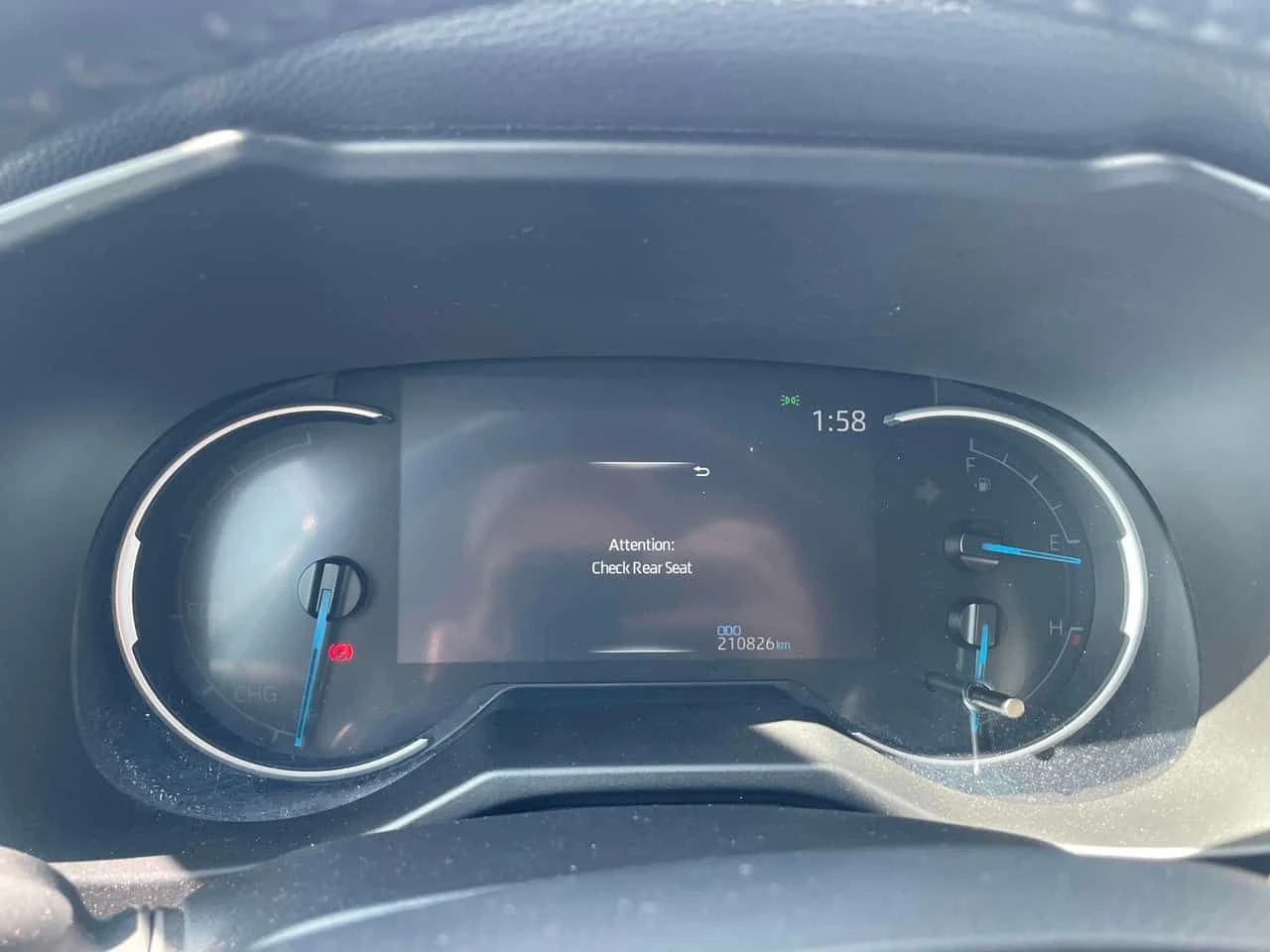 Toyota Rav4 * Hybrid XLE * CARFAX * 1 СОБСТВЕНИК * , снимка 13 - Автомобили и джипове - 54039676