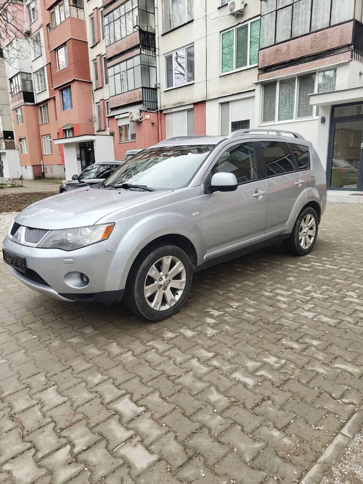 Mitsubishi Outlander 2.4 Автоматик/Газ 4х4/кожа