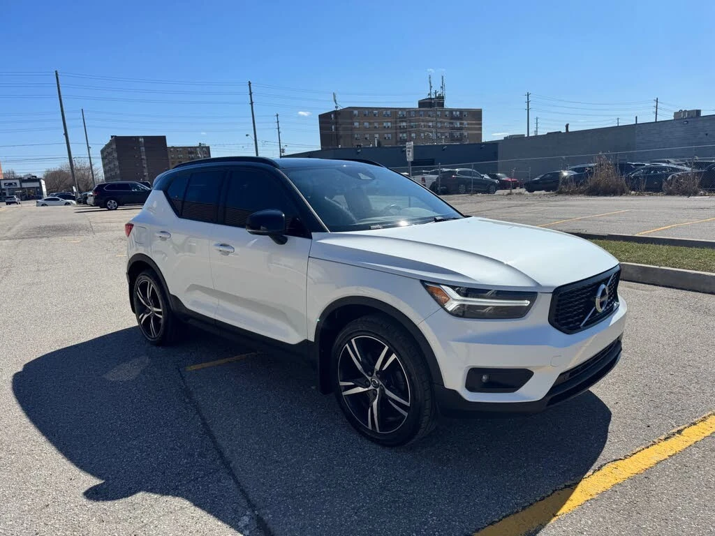 Volvo XC40 T5* R-DESIGN* AWD* КАМЕРИ* ПАНО* ПОДГРЕВ* 