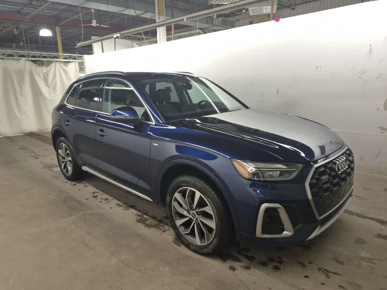 Audi Q5 PROGRESSIV| DISTRONIC| PANO| ПОДГРЕВИ| 2 КЛЮЧА, снимка 2 - Автомобили и джипове - 54435743