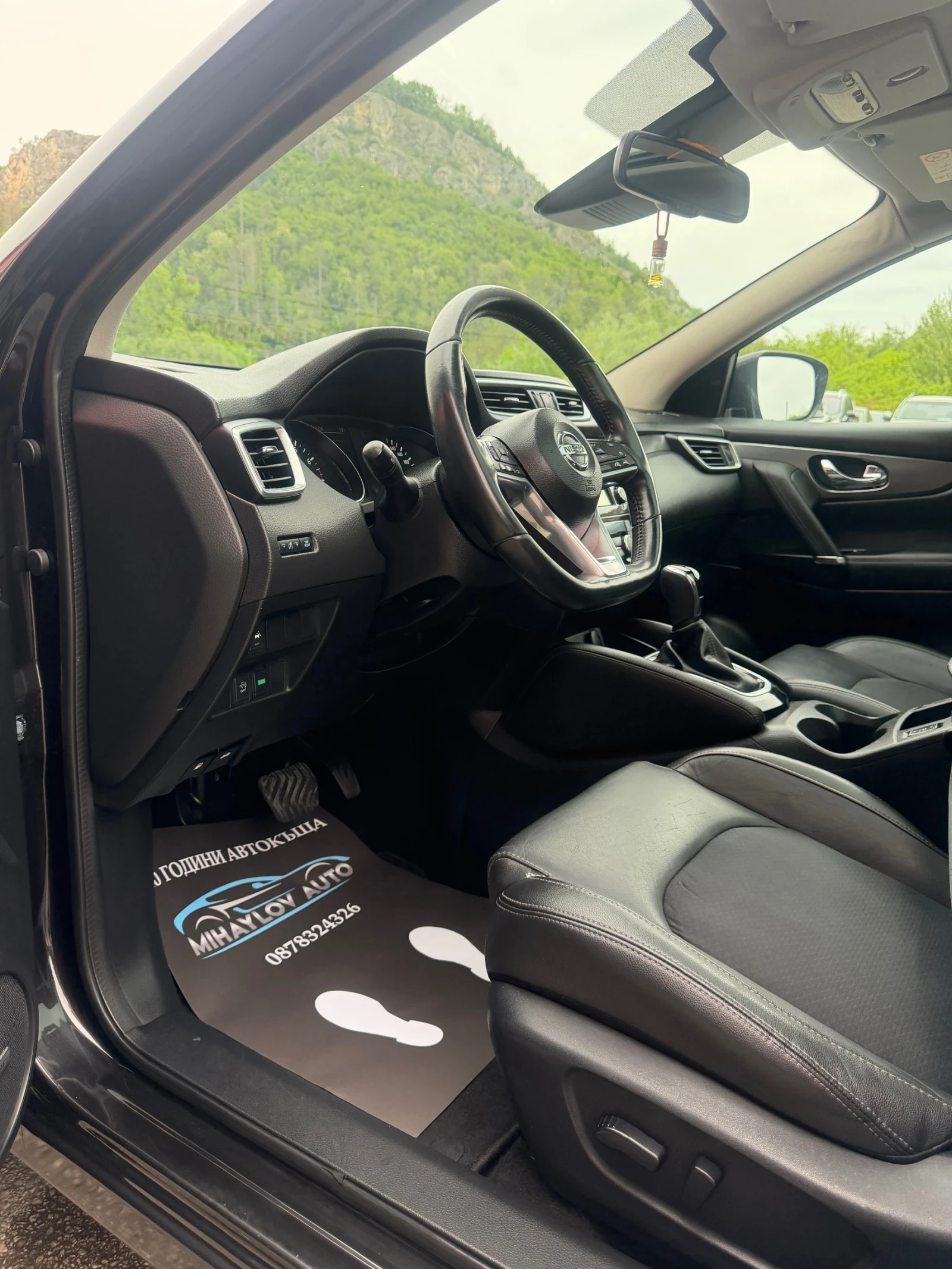Nissan Qashqai 1.2i 109 000km КОЖА/ПАНОРАМА/ЕЛ.СЕДАЛКИ, снимка 9 - Автомобили и джипове - 54479284