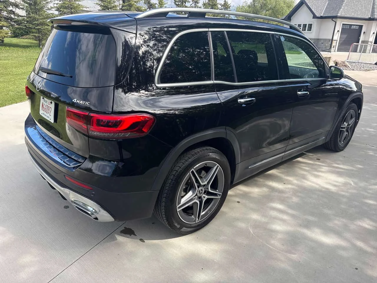 Mercedes-Benz GLB * 250 * АВТОКРЕДИТ БЕЗ ПЪРВОНАЧАЛНА ВНОСКА* , снимка 17 - Автомобили и джипове - 54828969