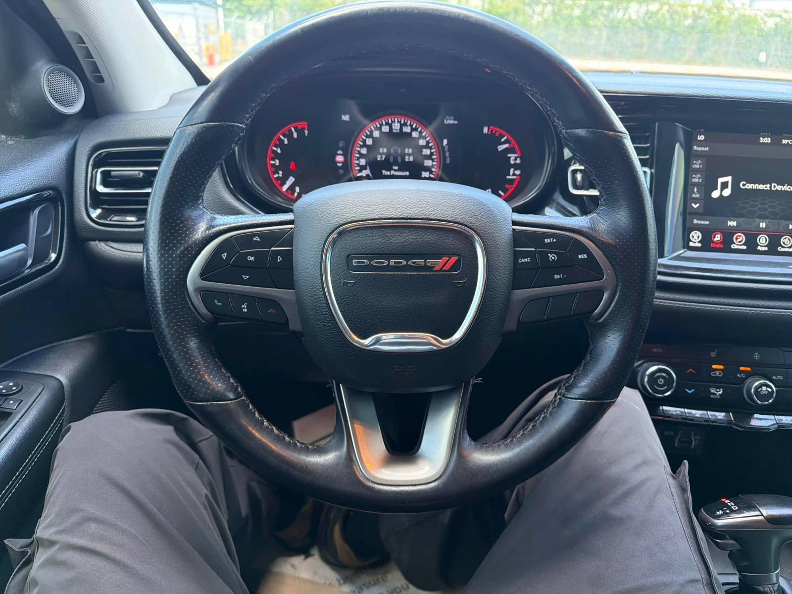 Dodge Durango SXT / CARFAX, снимка 8 - Автомобили и джипове - 54912664