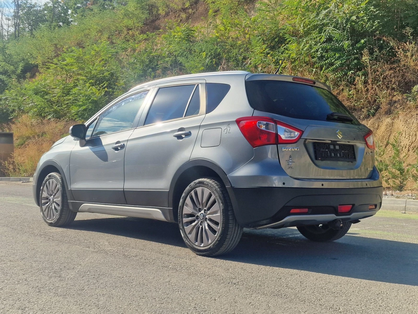 Suzuki SX4 S-Cross АВТОМАТИК , 4х4 , 120.000км, снимка 5 - Автомобили и джипове - 55974478