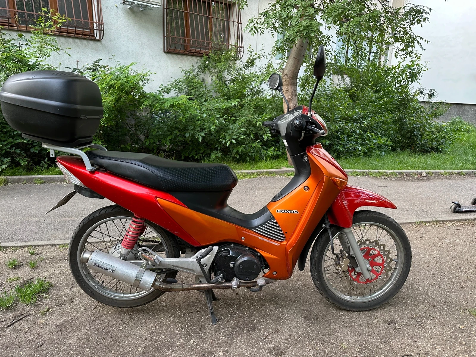 Honda ANF Innova 125 - изображение 8