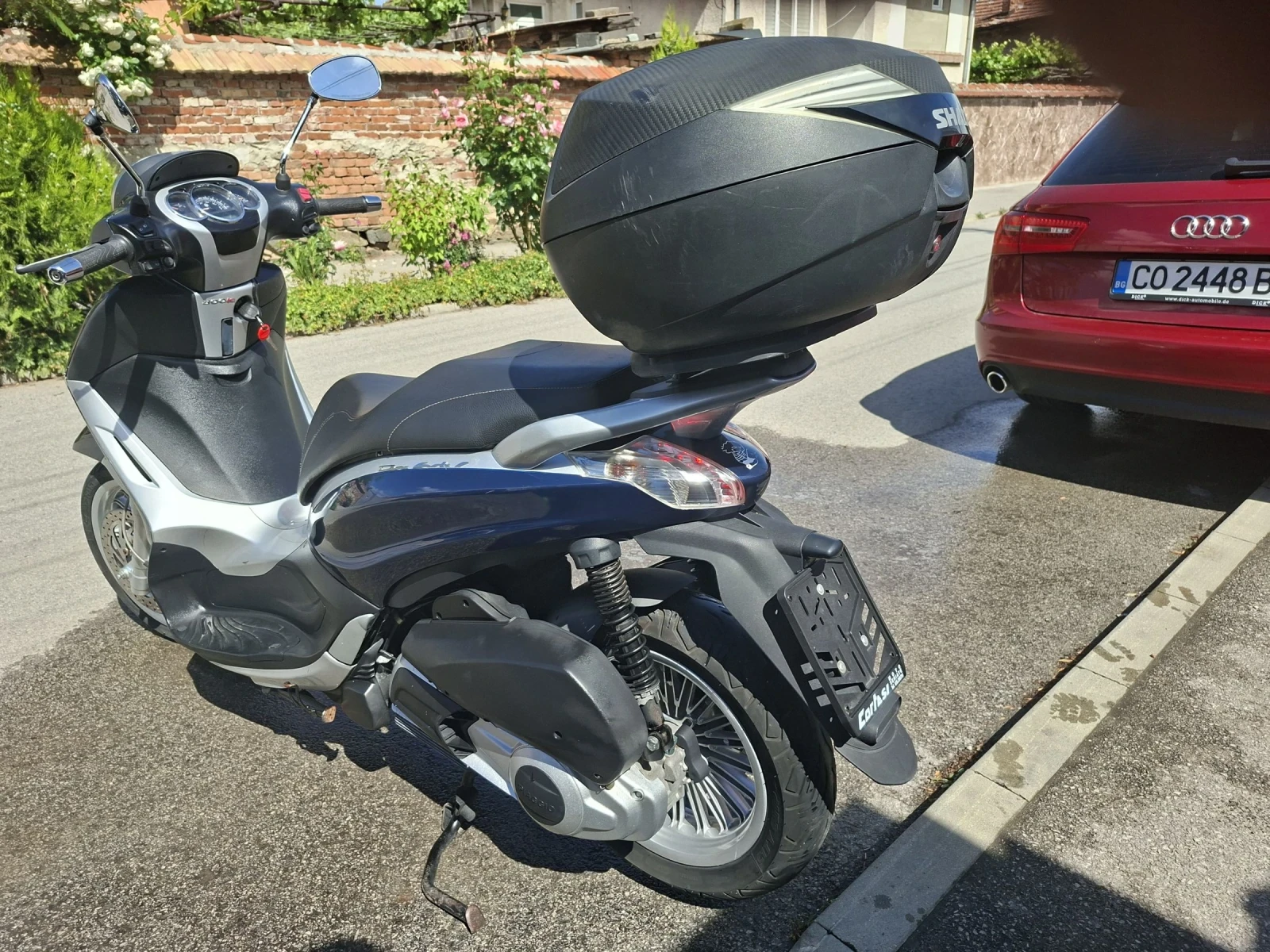 Piaggio Beverly 300ie 100%реални километри  , снимка 8 - Мотоциклети и мототехника - 54780246