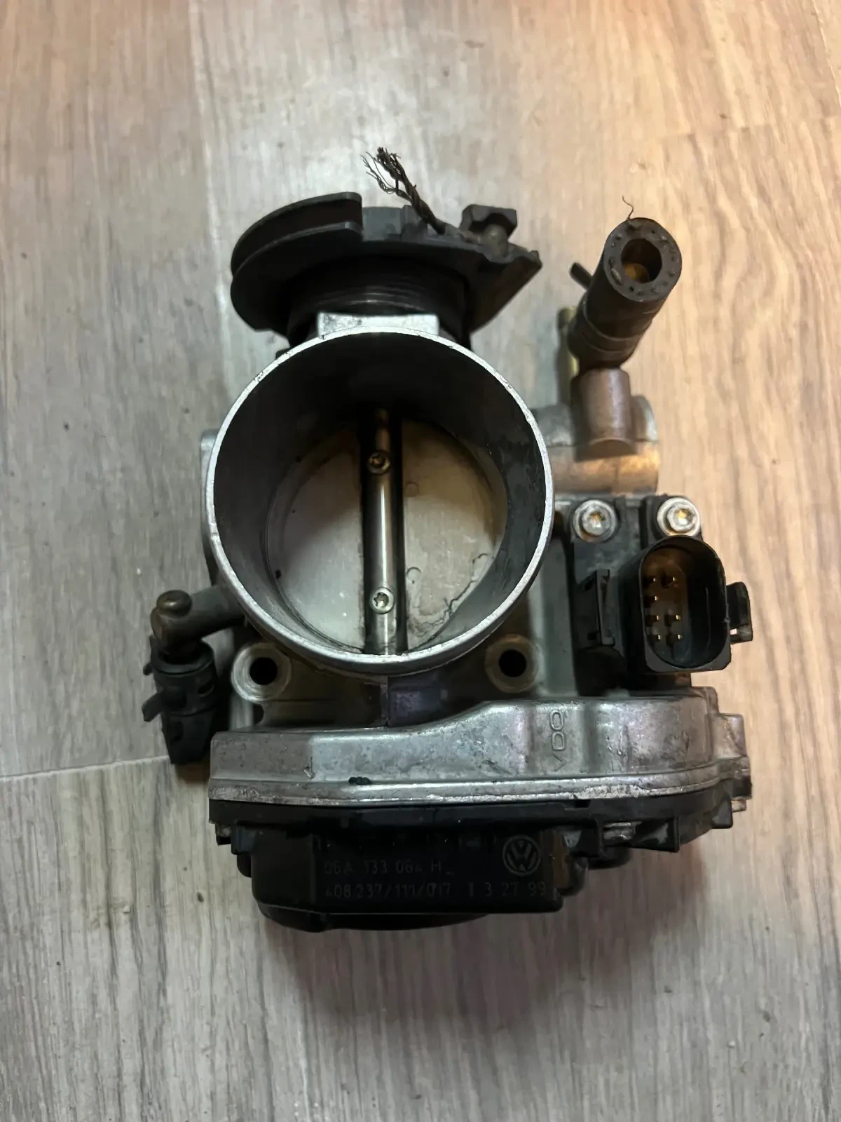 06A133064H   VW  2.0i 06A 133 064 H 408273111017 | Mobile.bg   1