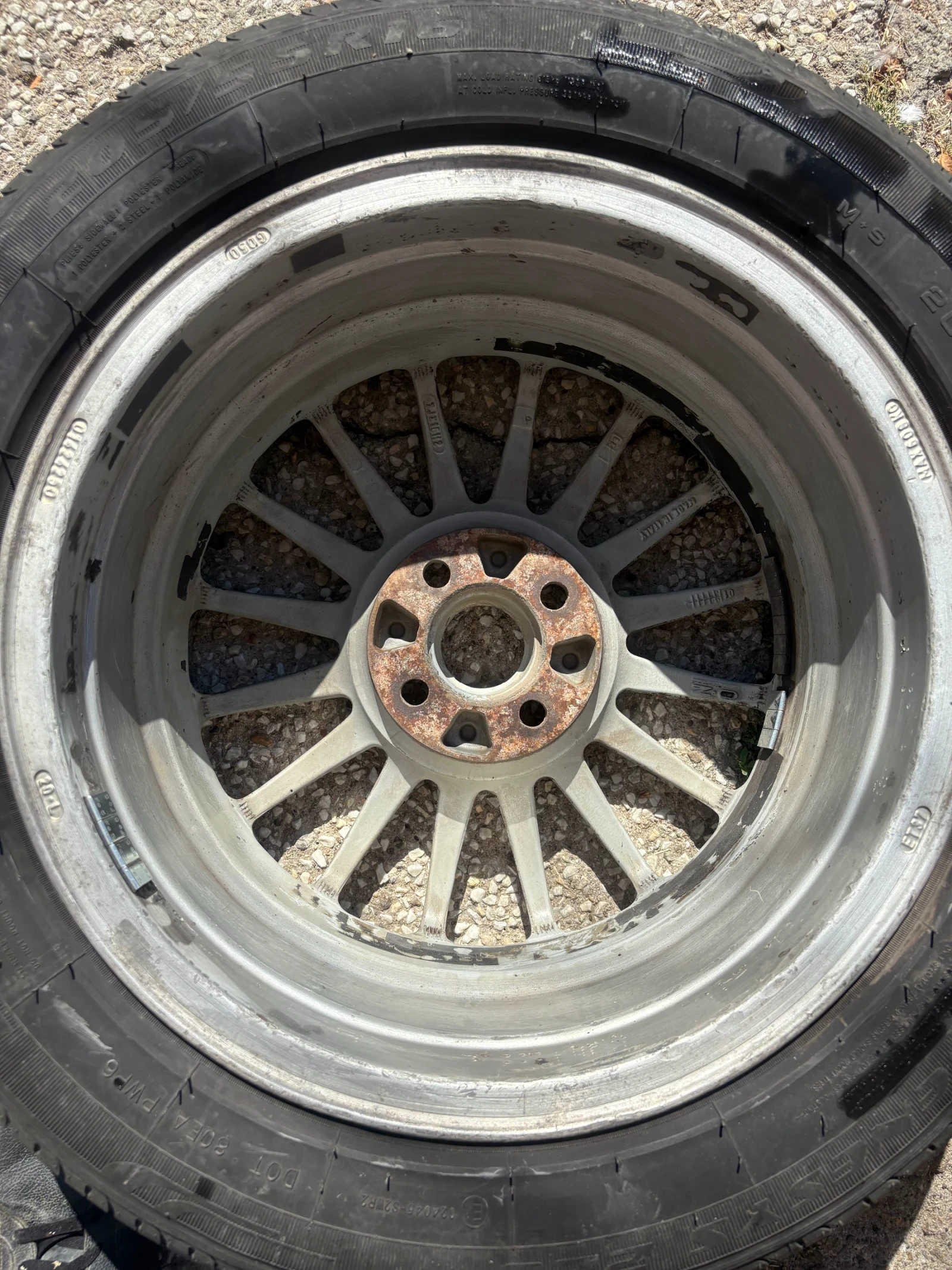 ���� � ������ 205/55R16 �� Toyota Corolla | Mobile.bg � ����������� 5
