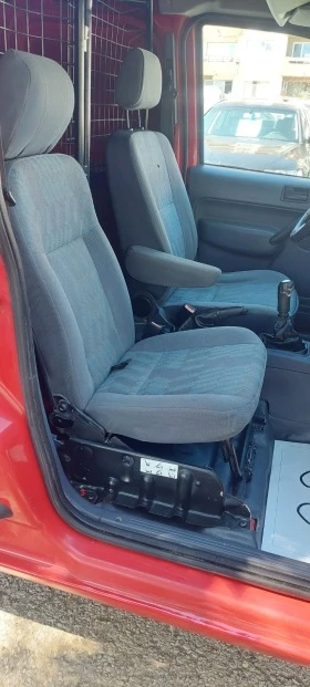 Ford Connect 1.8 tdci клима, снимка 12