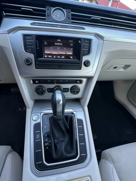 VW Passat 1.6TDi-120k.s-AUTOMAT-PDC-EURO6B-2015g-KLIMATRONIK, снимка 13