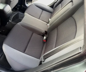 Mazda 3 1.6i/FACE-LIFT/ACTIVE/131.000KM/УНИКАЛНО ЗАПАЗЕНА, снимка 13