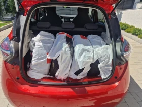Renault Zoe ZE 40 Life 80Kw, снимка 11