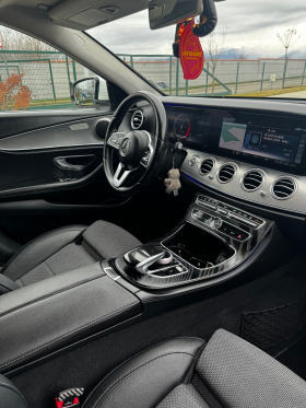 Mercedes-Benz E 220 Widescreen Top, снимка 10
