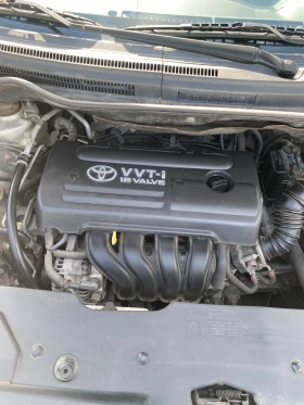  Toyota Corolla verso