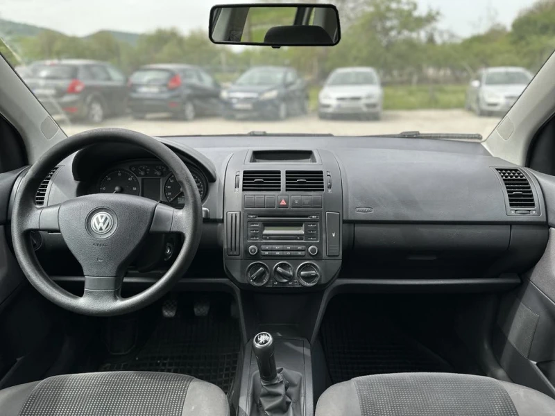 VW Polo 1.4/клима, снимка 10 - Автомобили и джипове - 47408618