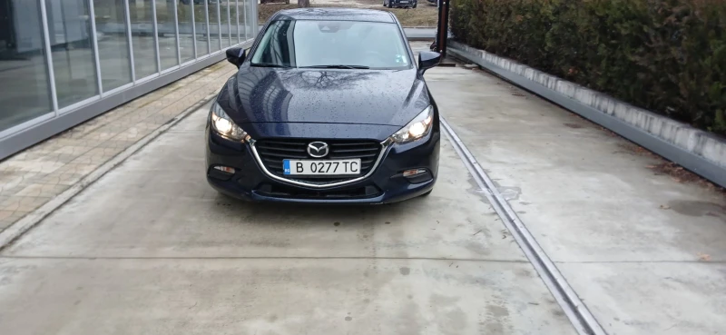 Mazda 3 Sedan, снимка 1 - Автомобили и джипове - 48894999