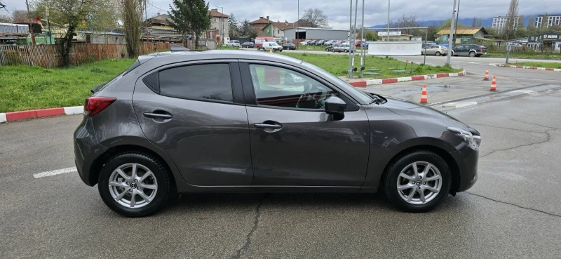 Mazda 2 УНИКАТ, ФЕЙСЛИФТ, НАВИГАЦИЯ, снимка 6 - Автомобили и джипове - 51351738