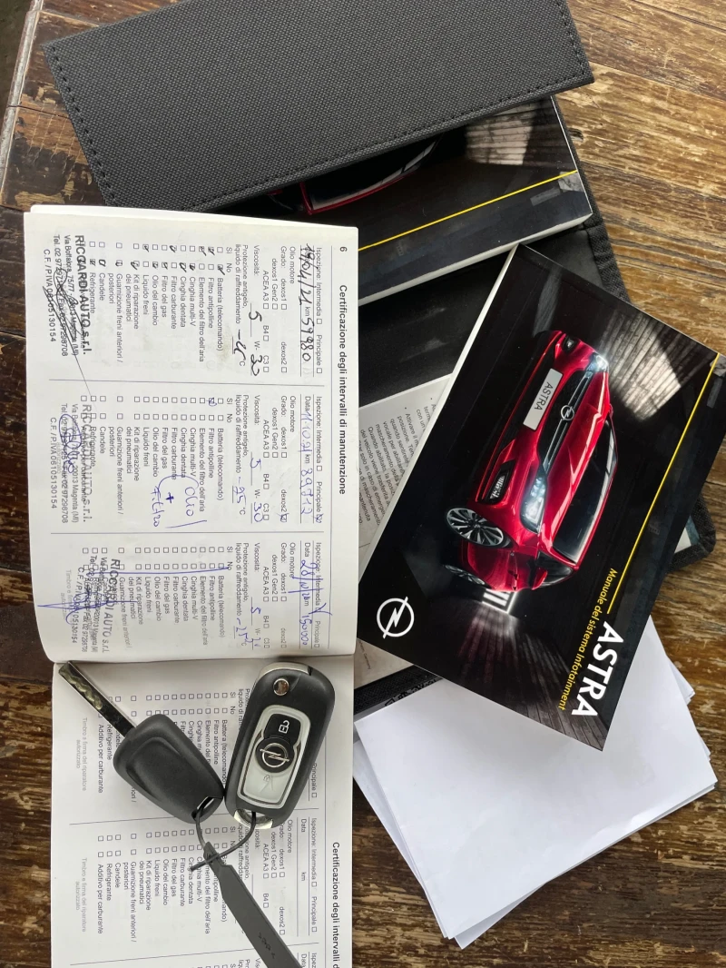 Opel Astra 1.6 CDTI АВТОМАТИК, снимка 14 - Автомобили и джипове - 52122995