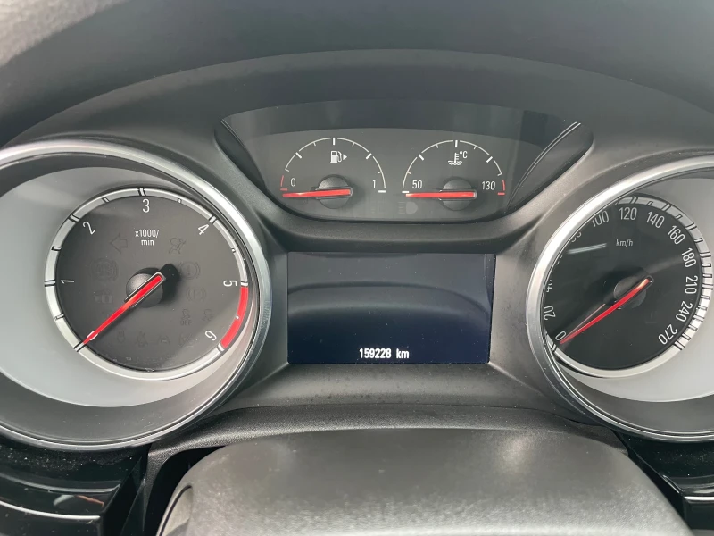 Opel Astra 1.6 CDTI АВТОМАТИК, снимка 15 - Автомобили и джипове - 52122995