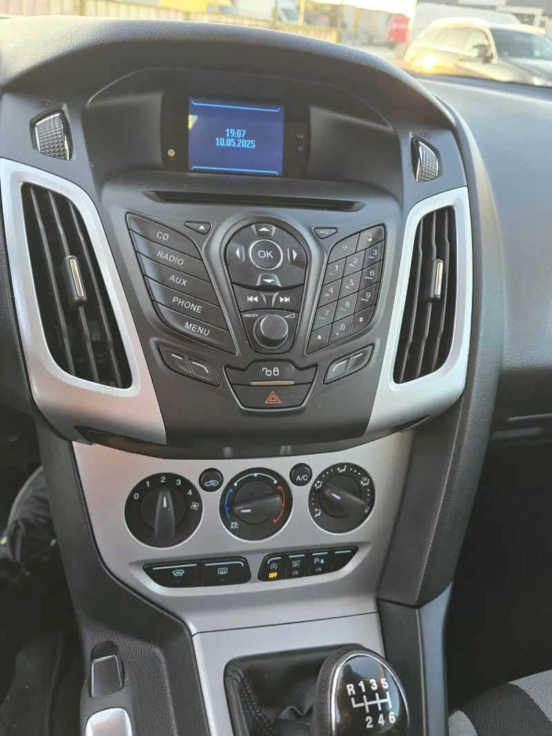 Ford Focus 1.6 150к.с. бензин НОВ ВНОС, снимка 10 - Автомобили и джипове - 52436945