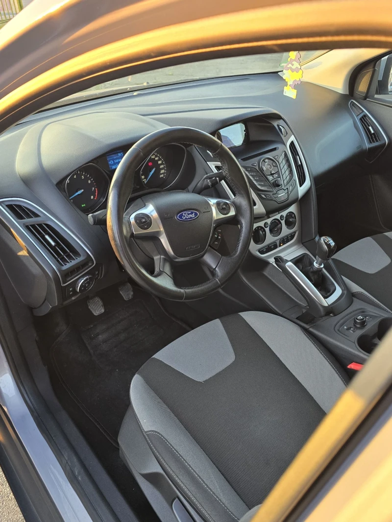 Ford Focus 1.6 150к.с. бензин НОВ ВНОС, снимка 7 - Автомобили и джипове - 52436945
