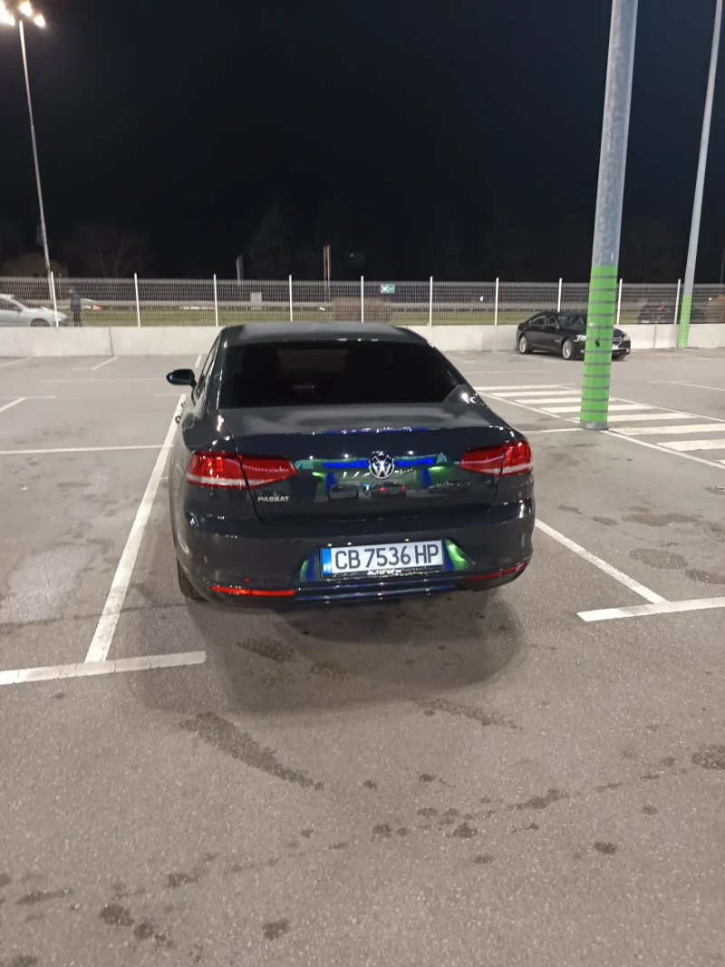 VW Passat 2.0 TDI, снимка 7 - Автомобили и джипове - 52690649