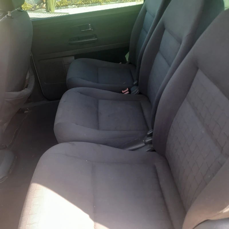 Seat Alhambra, снимка 5 - Автомобили и джипове - 52867858