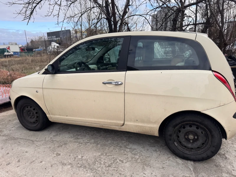 Lancia Ypsilon, снимка 4 - Автомобили и джипове - 53129970