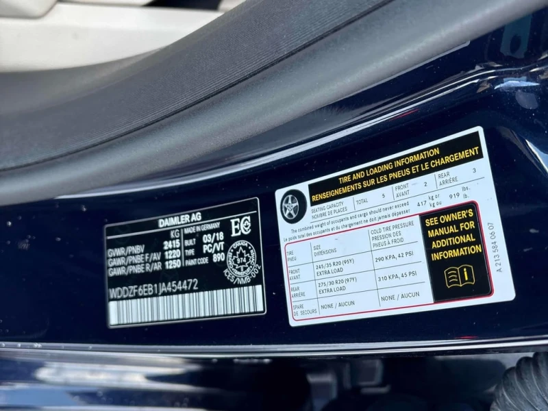 Mercedes-Benz E 43 AMG * CARFAX * БЕЗ ПЪРВОНАЧАЛНА ВНОСКА, снимка 10 - Автомобили и джипове - 53197566