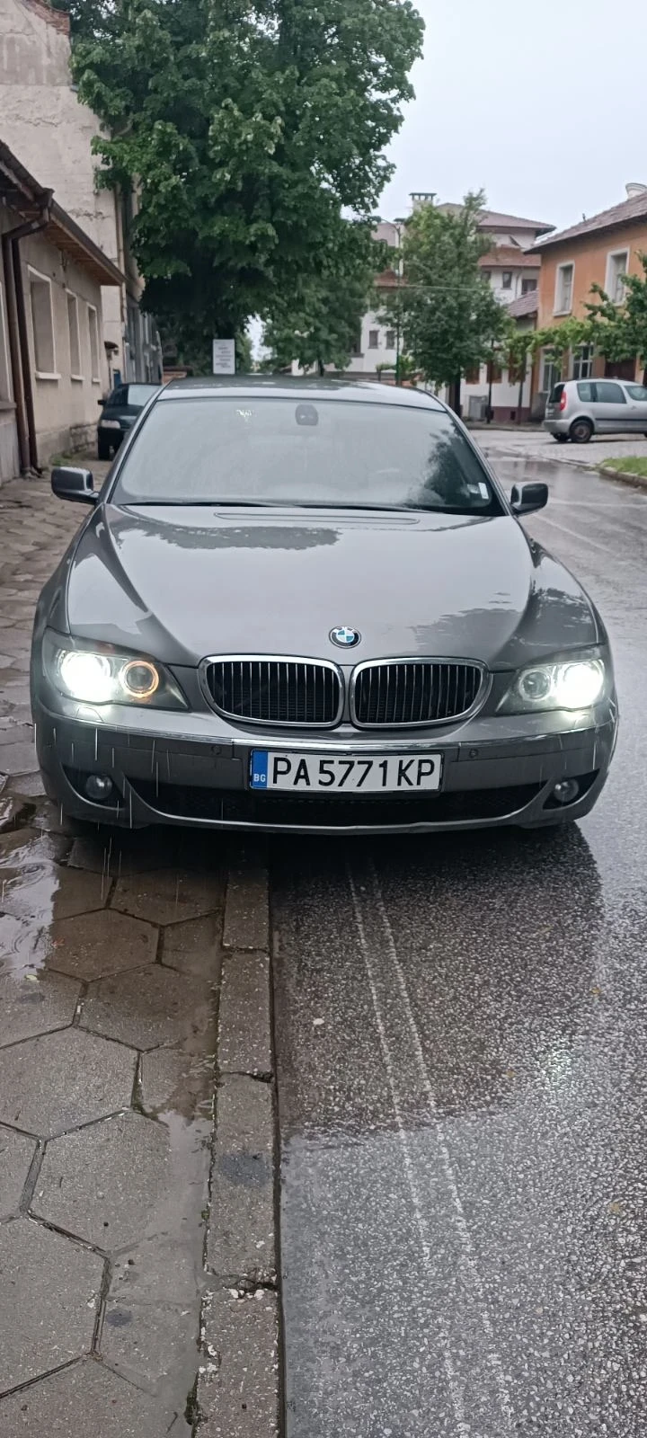 BMW 730 Е65