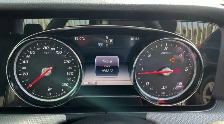 Mercedes-Benz E 220 Om654, снимка 6 - Автомобили и джипове - 56609509