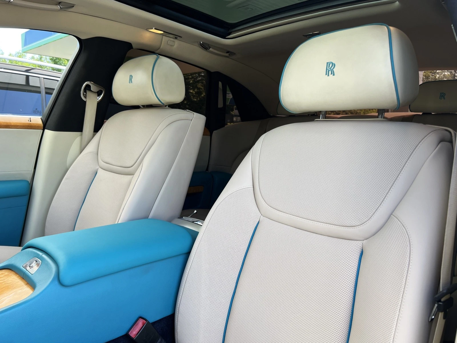 Rolls-Royce Ghost V12/ SERIES II/PANO/ HEAD UP/NIGHT VISION/ 360/ TV - изображение 8