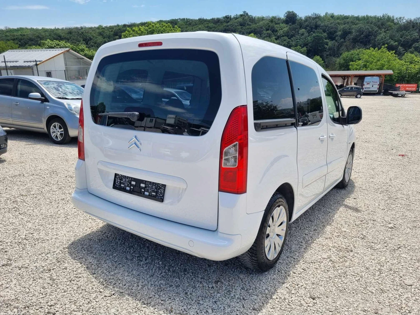 Citroen Berlingo 1.6i / газ-бензин - изображение 4
