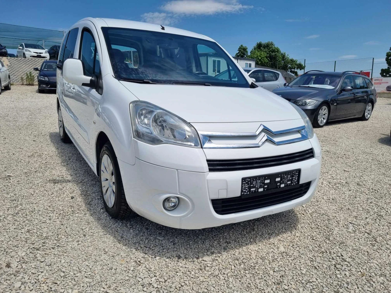 Citroen Berlingo 1.6i / газ-бензин - изображение 3