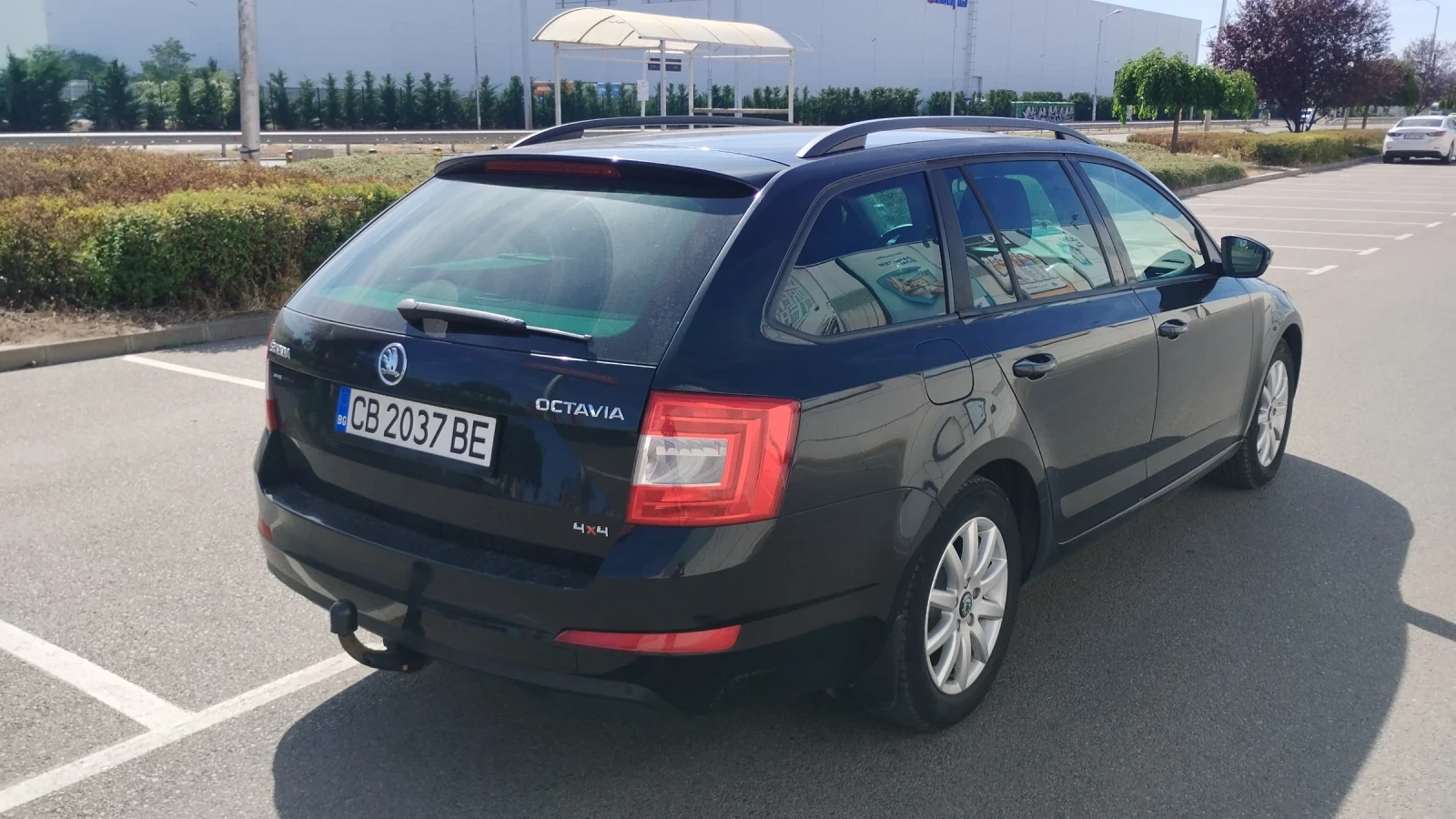 Skoda Octavia 2.0TDI, 4x4 - изображение 5