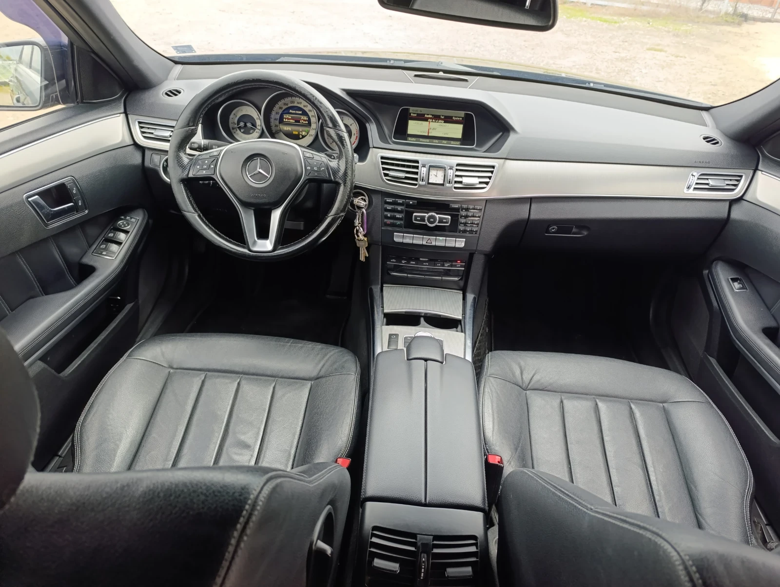 Mercedes-Benz E 220 CDI  | Mobile.bg   13