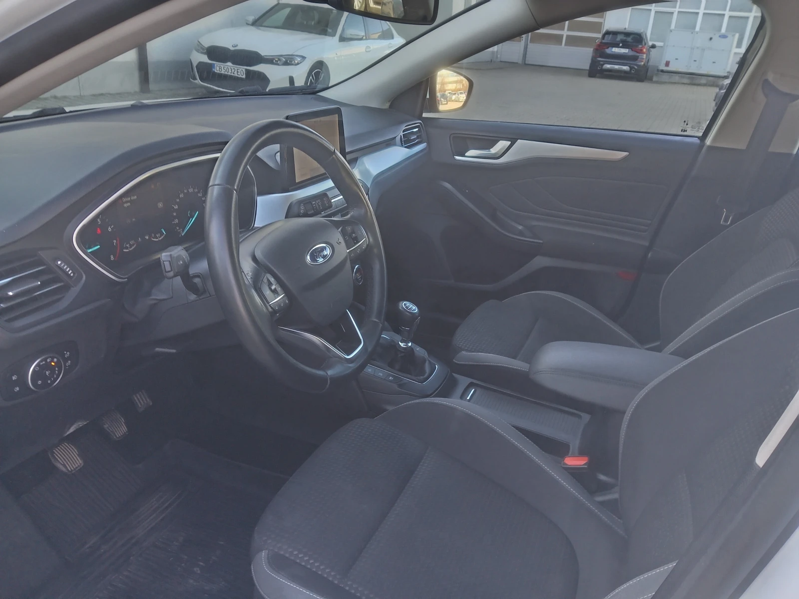 Ford Focus 1.0T Гаранционна - изображение 7