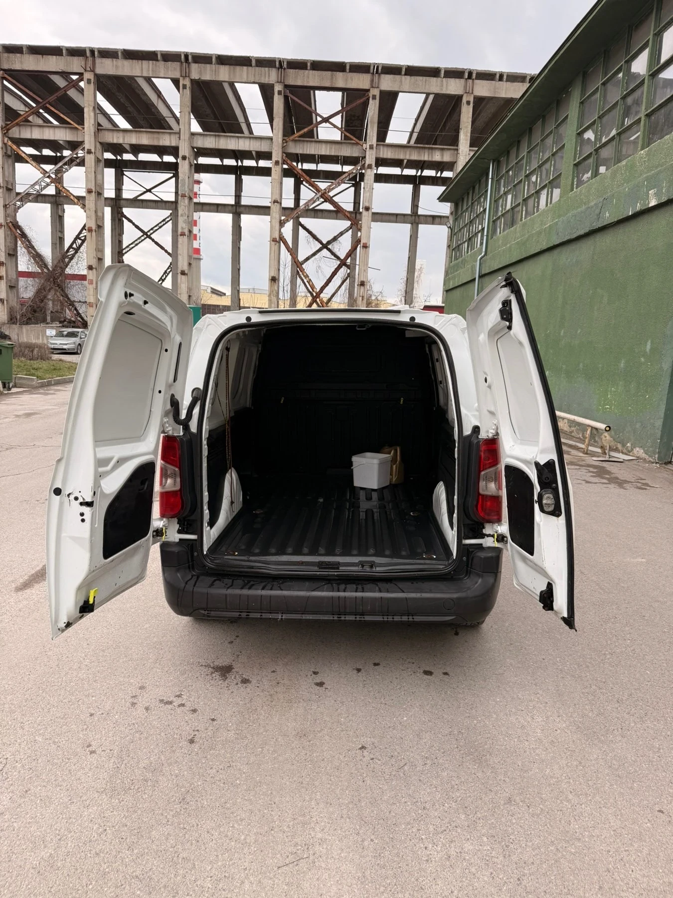 Citroen Berlingo, снимка 8 - Автомобили и джипове - 53902004