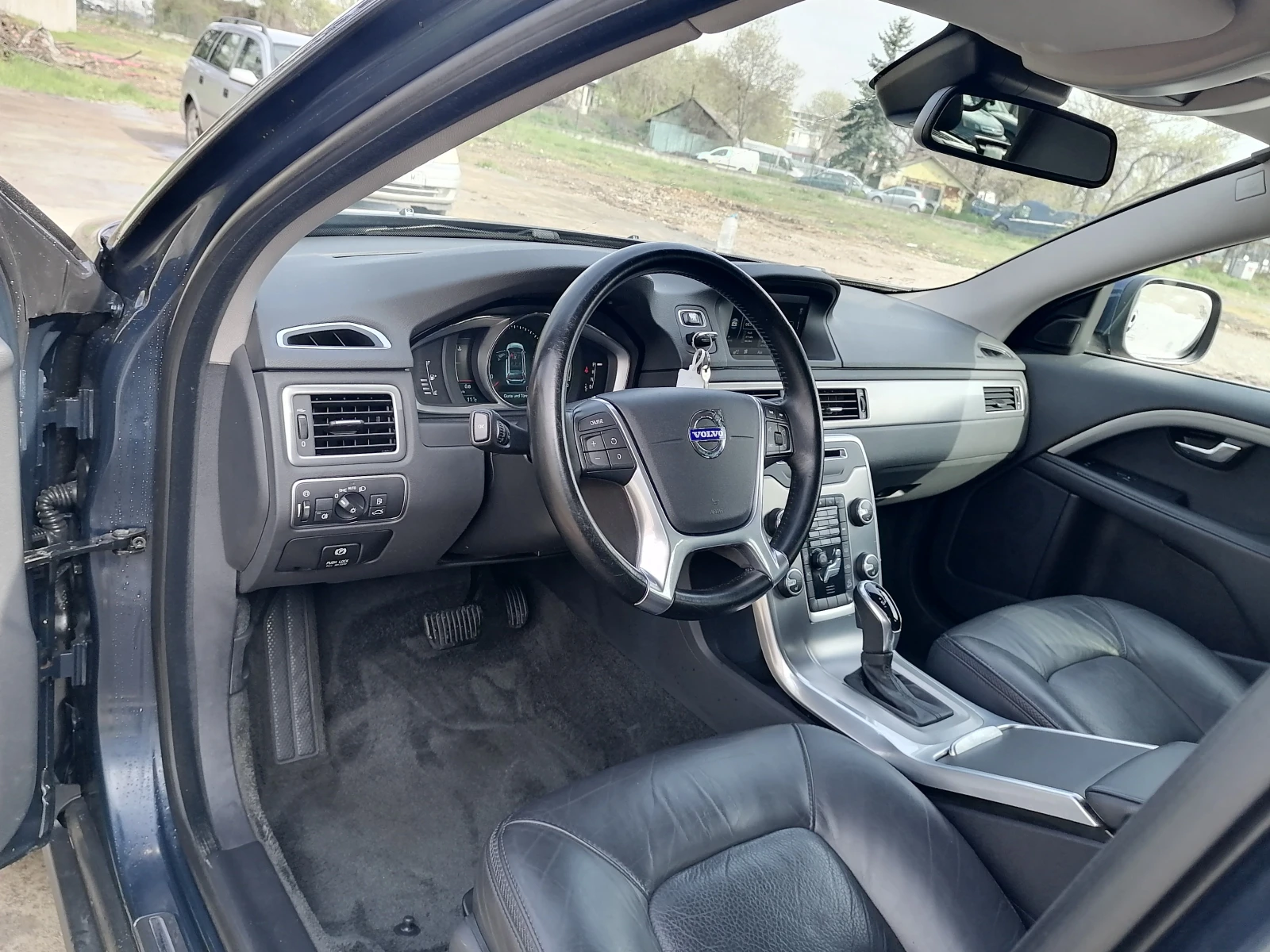 Volvo Xc70 2.4D5 AWD | Mobile.bg � ����������� 13