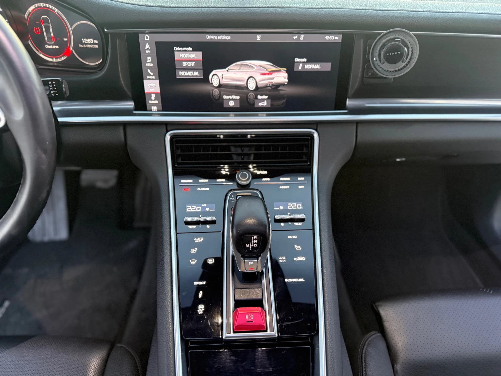 Porsche Panamera 3.0I СОБСТВЕН ЛИЗИНГ , снимка 16 - Автомобили и джипове - 54712422