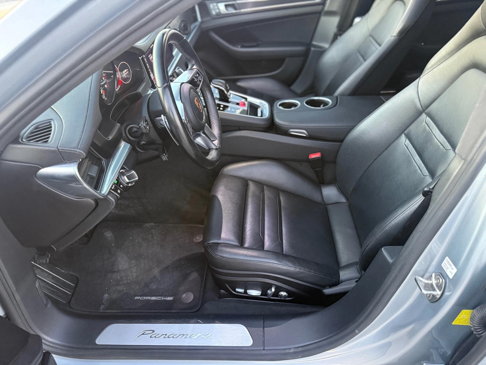 Porsche Panamera 3.0I СОБСТВЕН ЛИЗИНГ , снимка 10 - Автомобили и джипове - 54712422