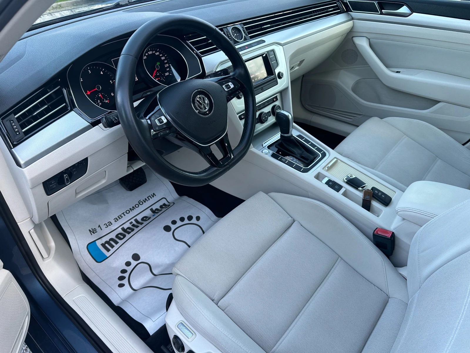 VW Passat 1.6TDi-120k.s-AUTOMAT-PDC-EURO6B-2015g-KLIMATRONIK, снимка 8 - Автомобили и джипове - 54935180