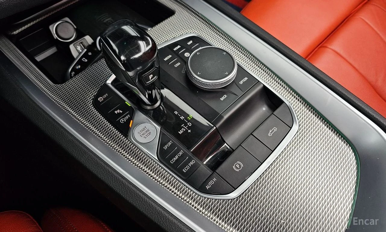 BMW Z4 20i* M* SPORT* ПОДГРЕВ* КАМЕРА* КЕЙЛЕС* , снимка 11 - Автомобили и джипове - 55029237
