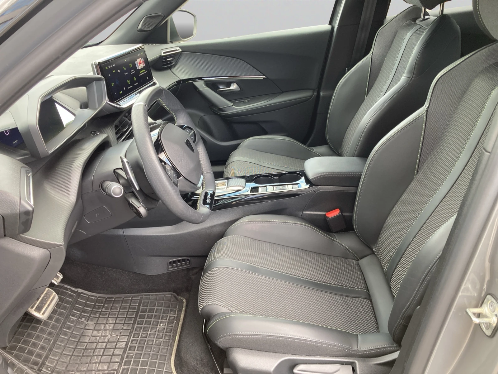 Peugeot 2008 GT 1.2 PureTech 145 HYBRID 48V e-DCS6 EURO 6.4, снимка 9 - Автомобили и джипове - 55446359