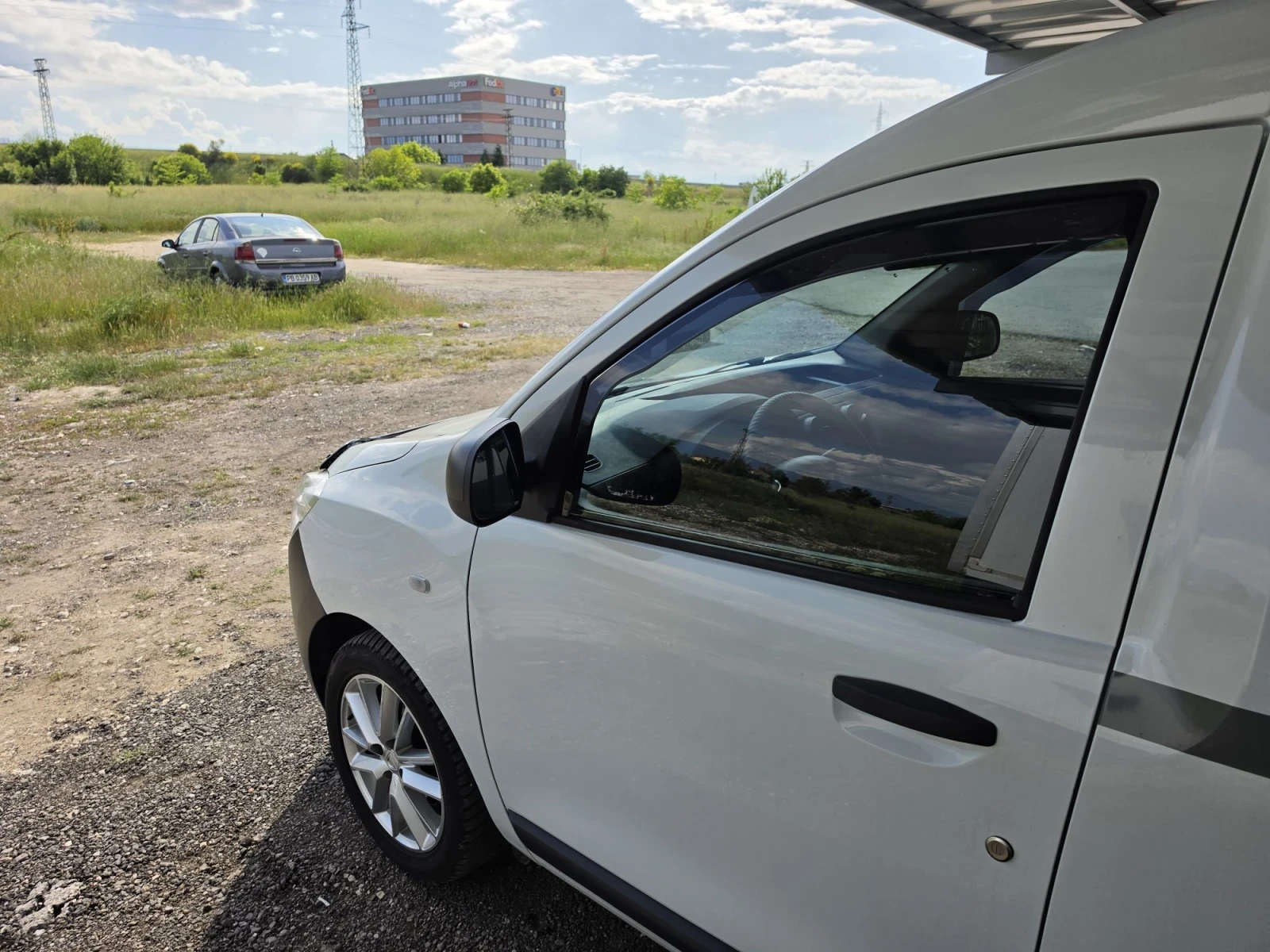 Dacia Dokker, снимка 9 - Автомобили и джипове - 55625043