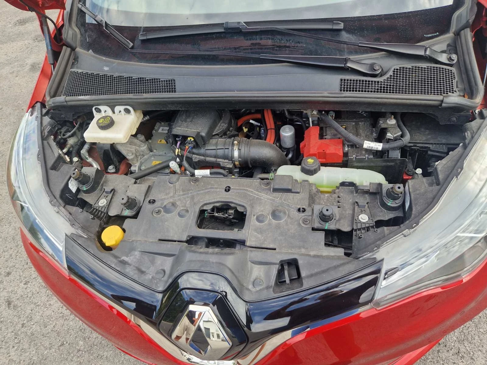 Renault Zoe ZE 40 Life 80Kw, снимка 11 - Автомобили и джипове - 55678516