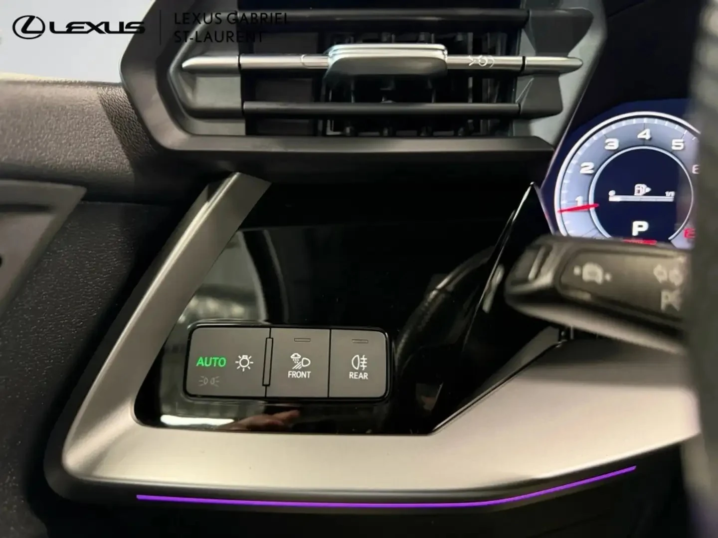 Audi A3 TECHNIK QUATTRO ЦЕНА ДО БЪЛГАРИЯ АВТОКРЕДИТ, снимка 14 - Автомобили и джипове - 55752673