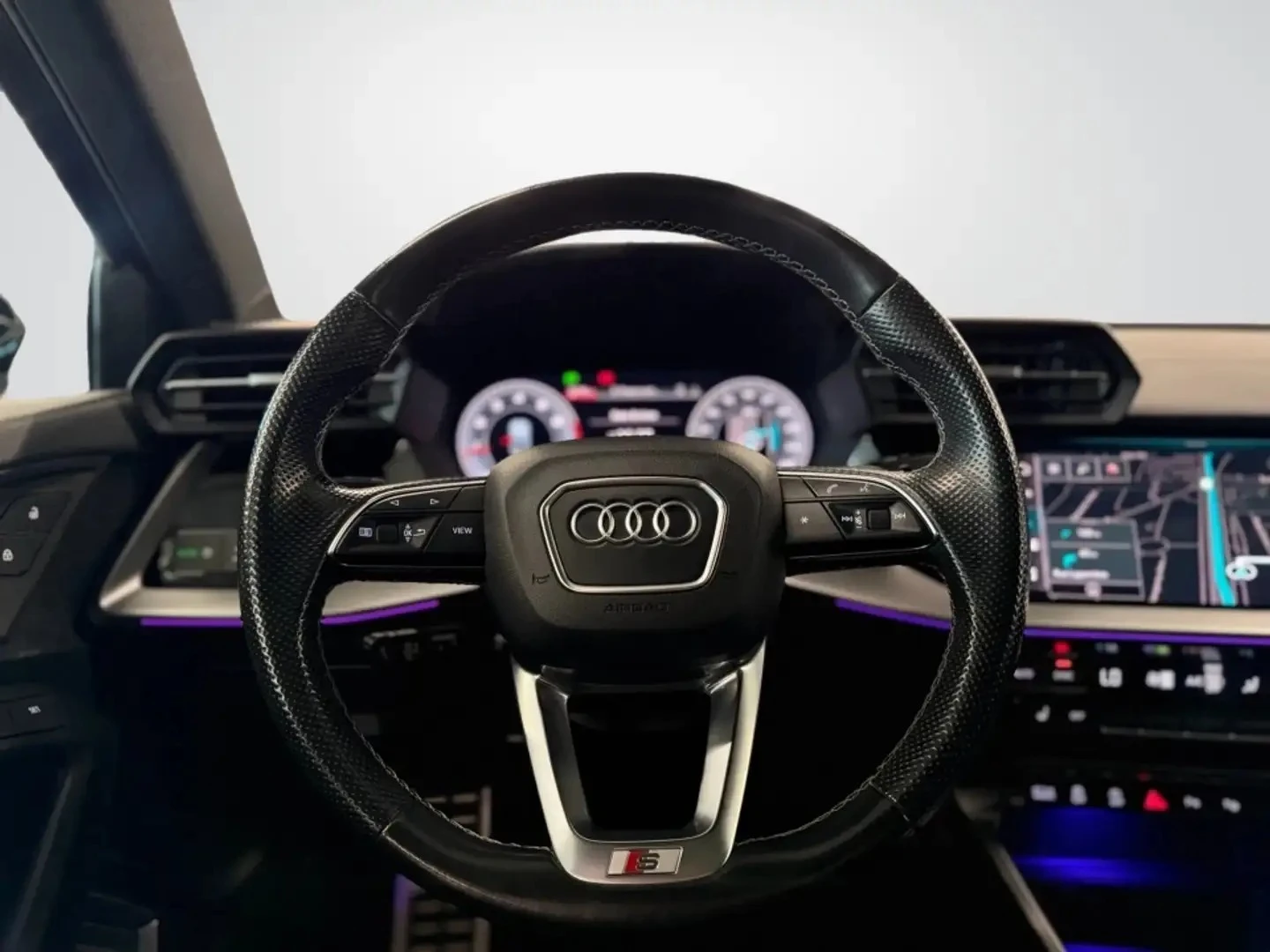 Audi A3 TECHNIK QUATTRO ЦЕНА ДО БЪЛГАРИЯ АВТОКРЕДИТ, снимка 11 - Автомобили и джипове - 55752673
