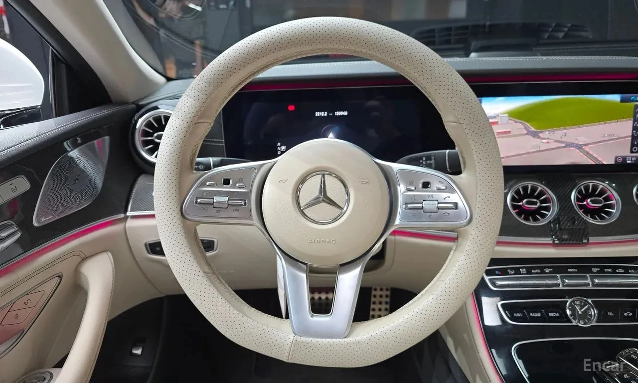 Mercedes-Benz CLS 300 * AMG Line * АВТОКРЕДИТ * ГЛАВНО ПРЕДСТАВИТЕЛСТВО, снимка 9 - Автомобили и джипове - 55950764